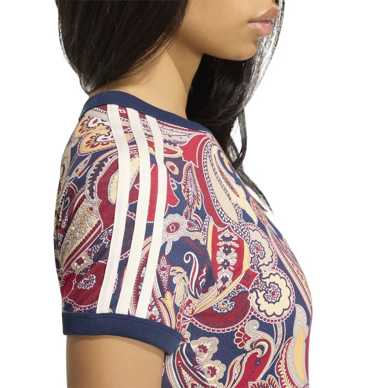 Футболка женская Cali T-Shirt Adidas Originals x Liberty London, цвет Multicolor/Night Indigo — фото 4