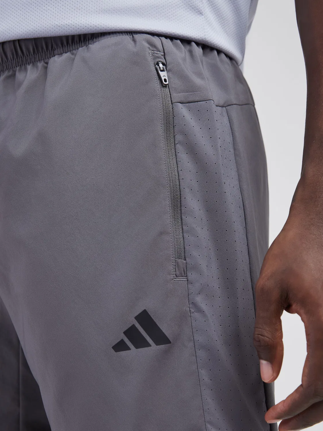 Шорты тренировочные Workout Essentials Base adidas, серый — фото 3
