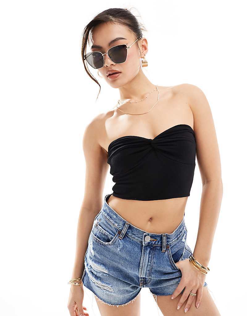 

Черный укороченный топ без бретелек с закрученным бюстом ASOS Design