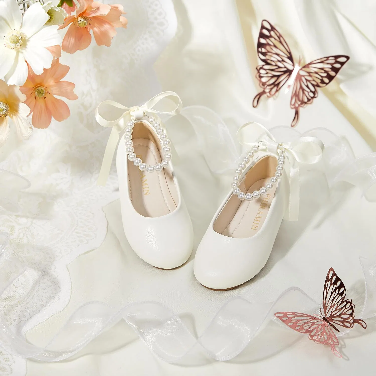 Детские туфли-балетки для девочек с жемчужным ремешком PHIRAMIN, Ivory White Pearl Strap — фото 2