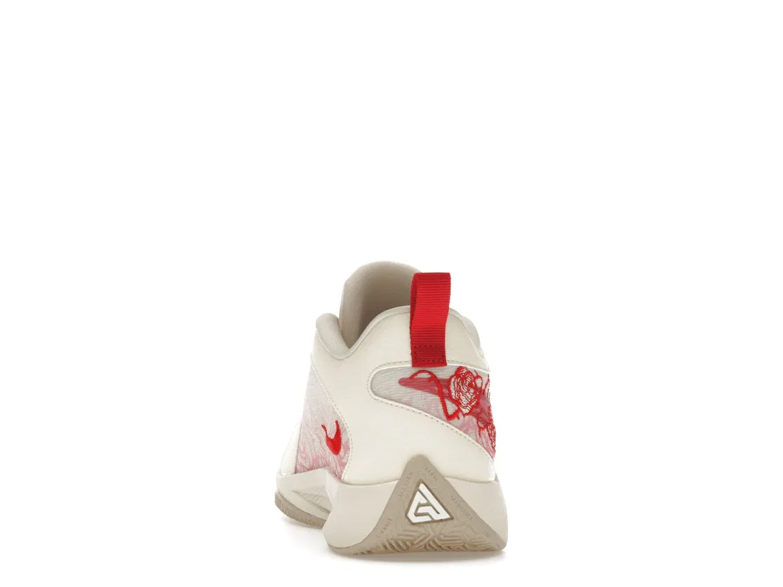 Детские кроссовки с принтом Nike Giannis Zoom Freak 6 Nike, Coconut Milk Aster Pink Sail University Red Sanddrift — фото 4
