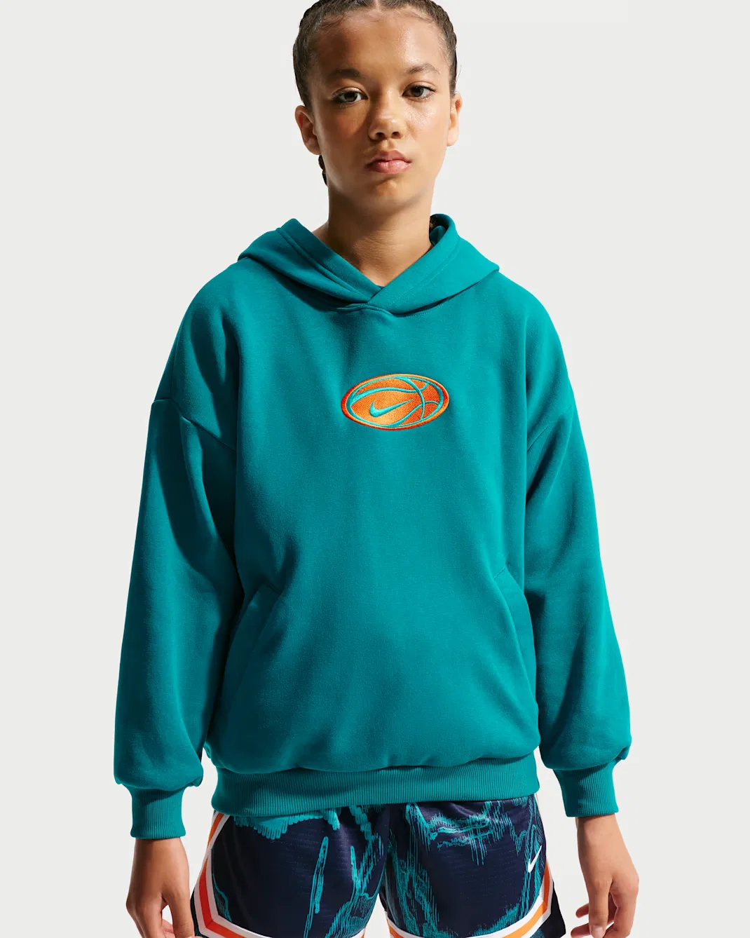 Детская баскетбольная толстовка Dri-FIT Nike, Bright Spruce/Safety Orange — фото 2
