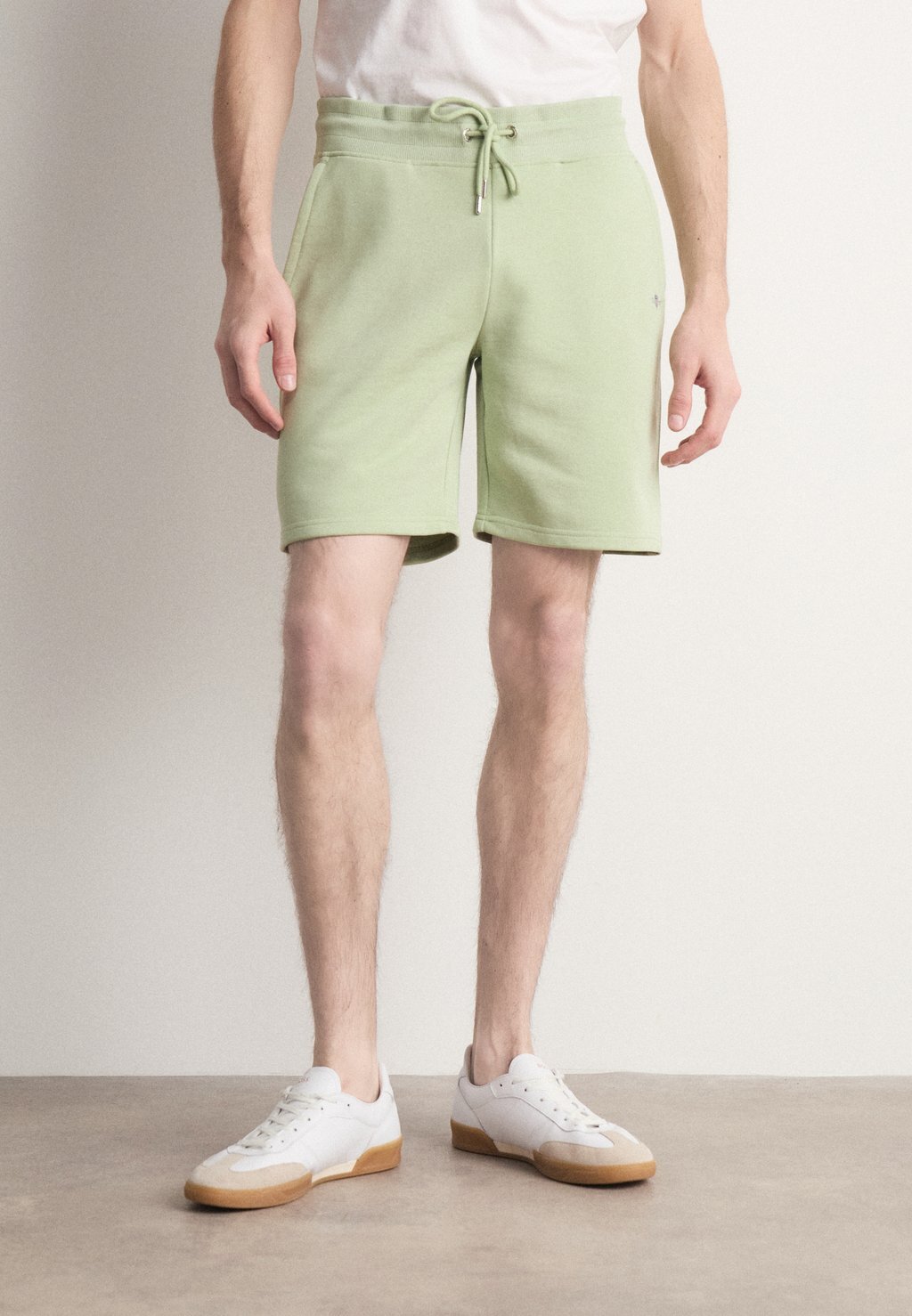 

Спортивные штаны SHIELD GANT, цвет milky matcha