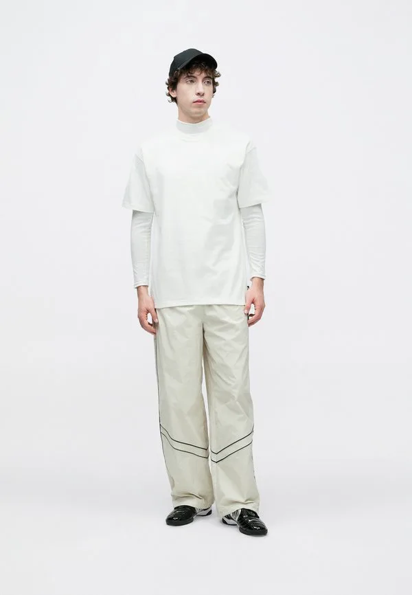 Футболка премиум-класса, базовая футболка Nike Sportswear, White — фото 3