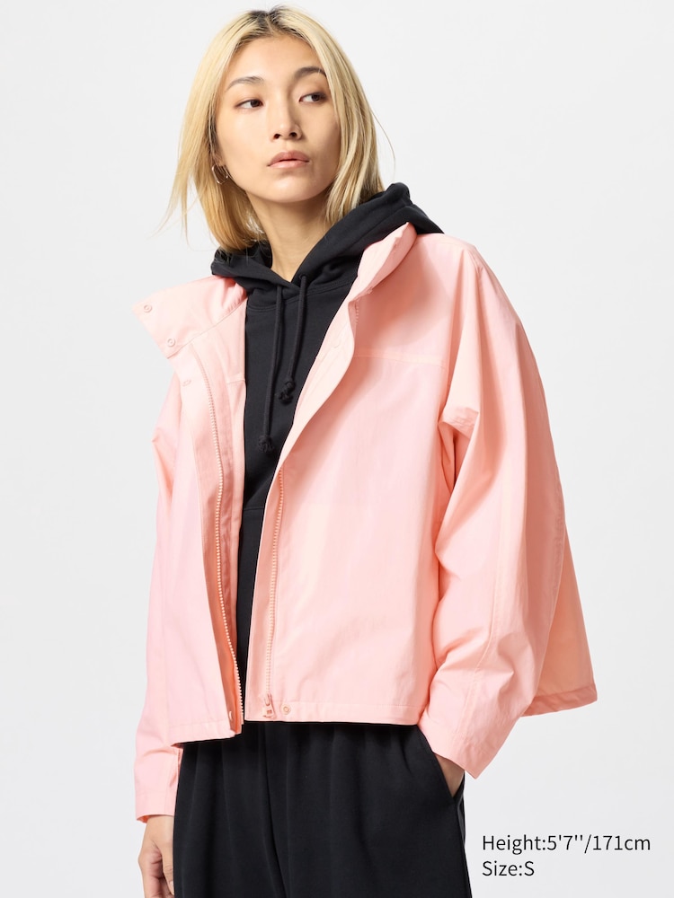 

Ветровка женская Uniqlo, цвет 11 розовый
