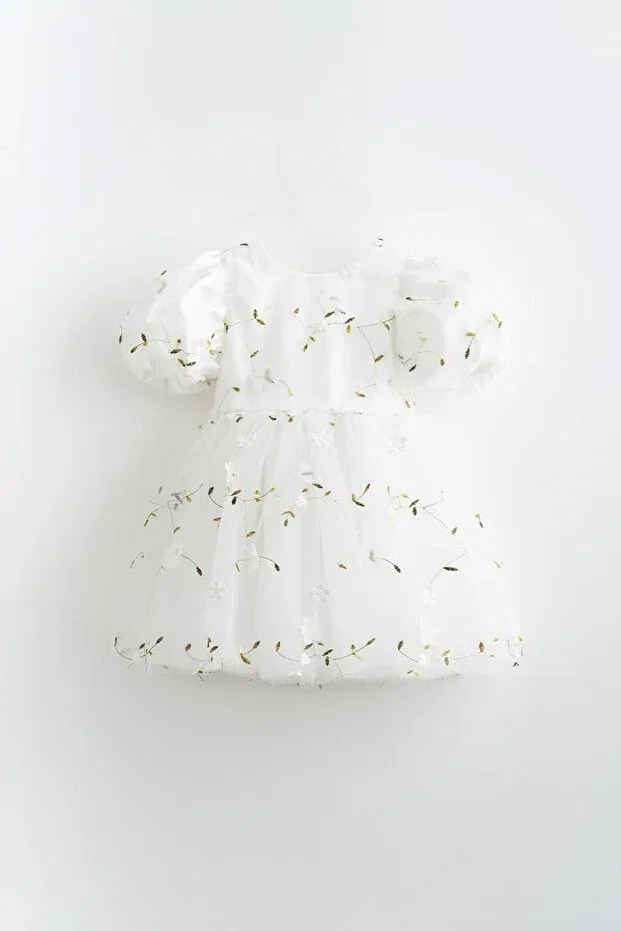 Детское платье для девочек с цветочным аппликацией Flower 3d floral detailed embroidered tulle dress Banamio, White