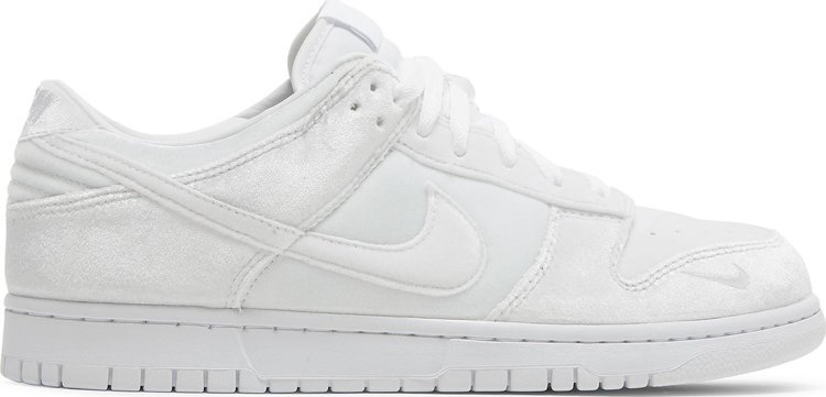 

Кроссовки Nike Dover Street Market x Dunk Low 'White Velvet', белый