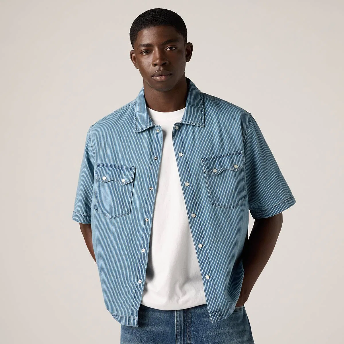 Свободная рубашка в стиле вестерн с коротким рукавом Levi's, Come Outside - Medium Wash