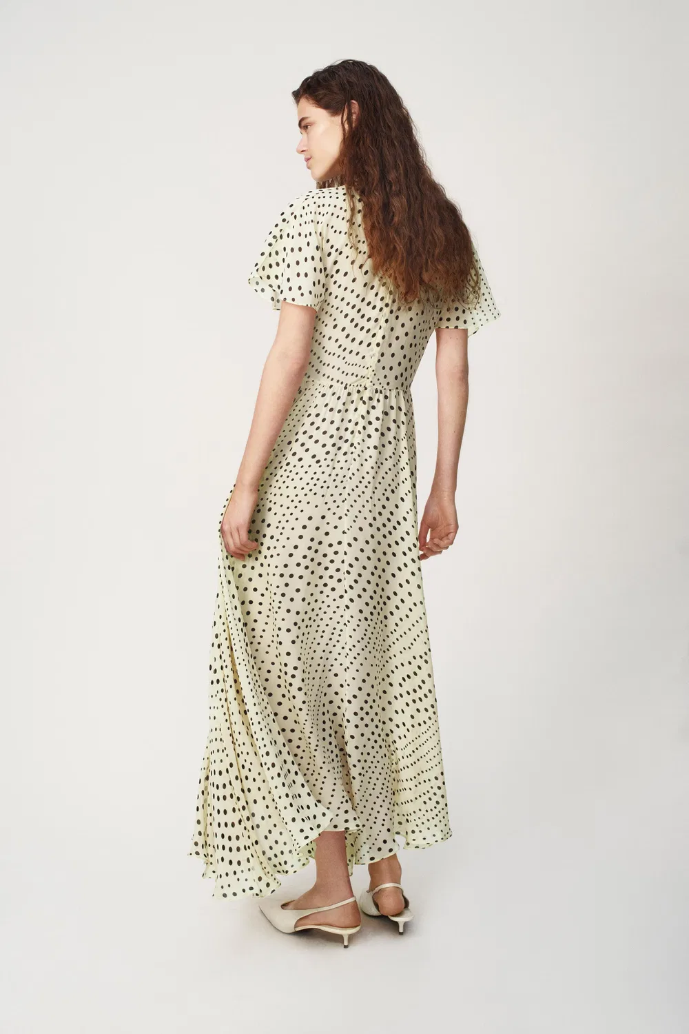 Платье в горошек - вещь от Zara Woman, Vanilla — фото 4
