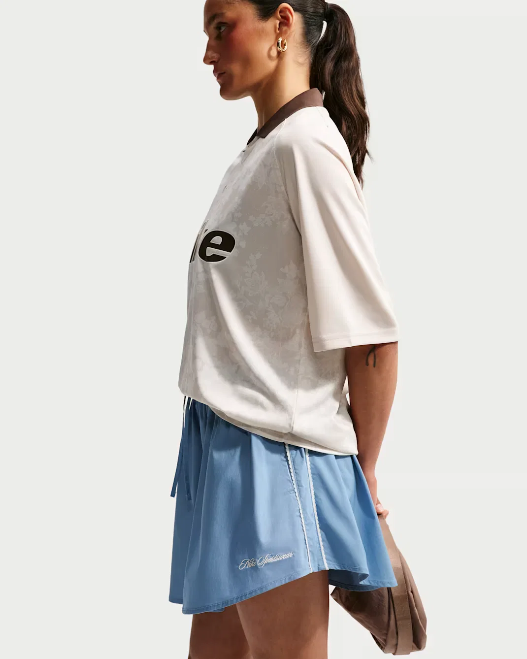 Женская юбка из поплина средней посадки с фестончатой ​​отделкой Nike Sportswear, Work Blue/Sail/Sail — фото 4
