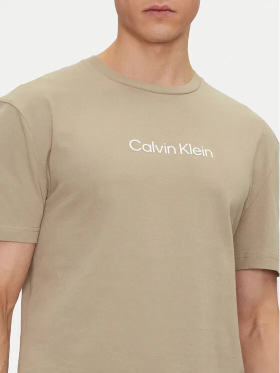 Футболка regular fit Hero Calvin Klein, бежевый — фото 4