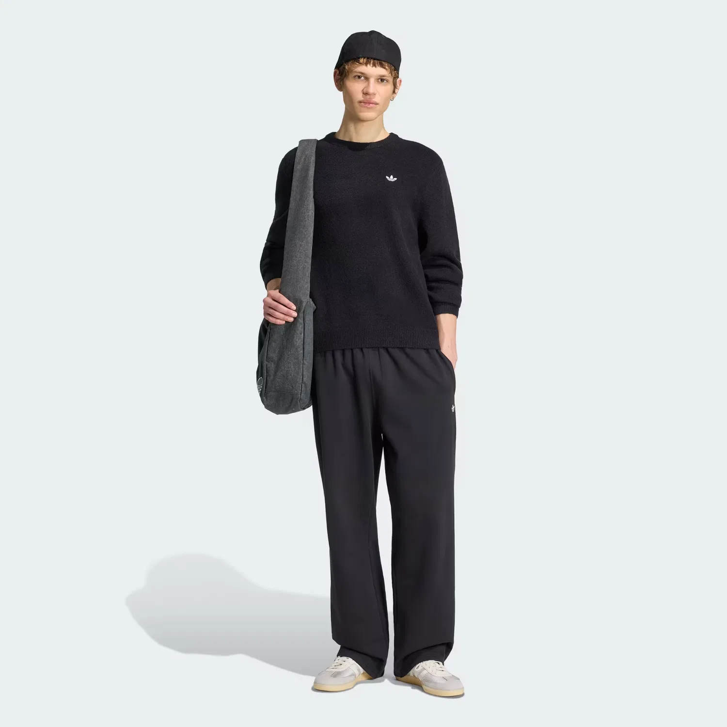 Мужской вязаный свитер с круглым вырезом Trefoil Essentials Adidas Originals, черный — фото 4