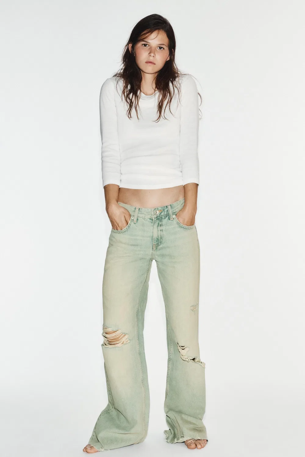 Джинсы-клеш TRF со средней посадкой и рваными элементами ZARA, Blue/Green