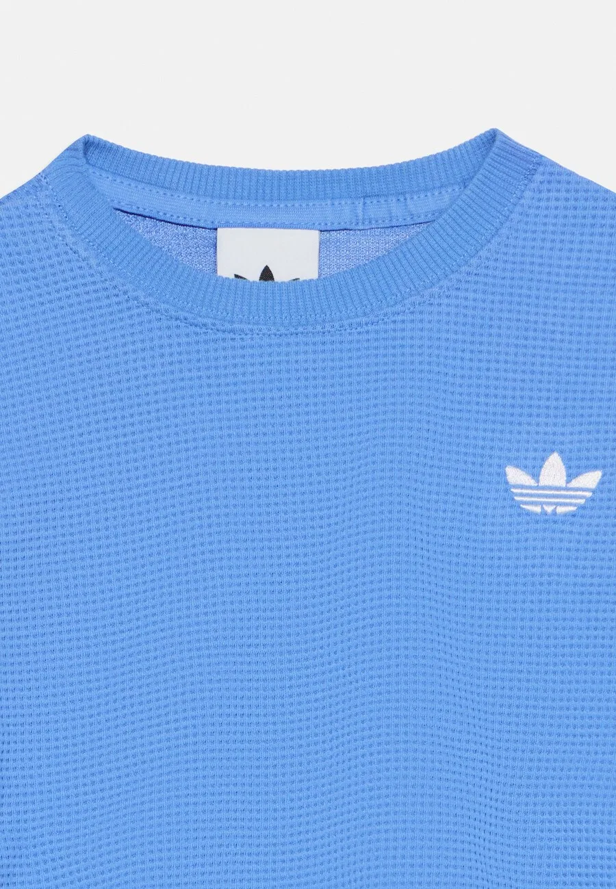 Спортивный костюм ADIDAS ORIGINALS лазурного цвета — фото 4