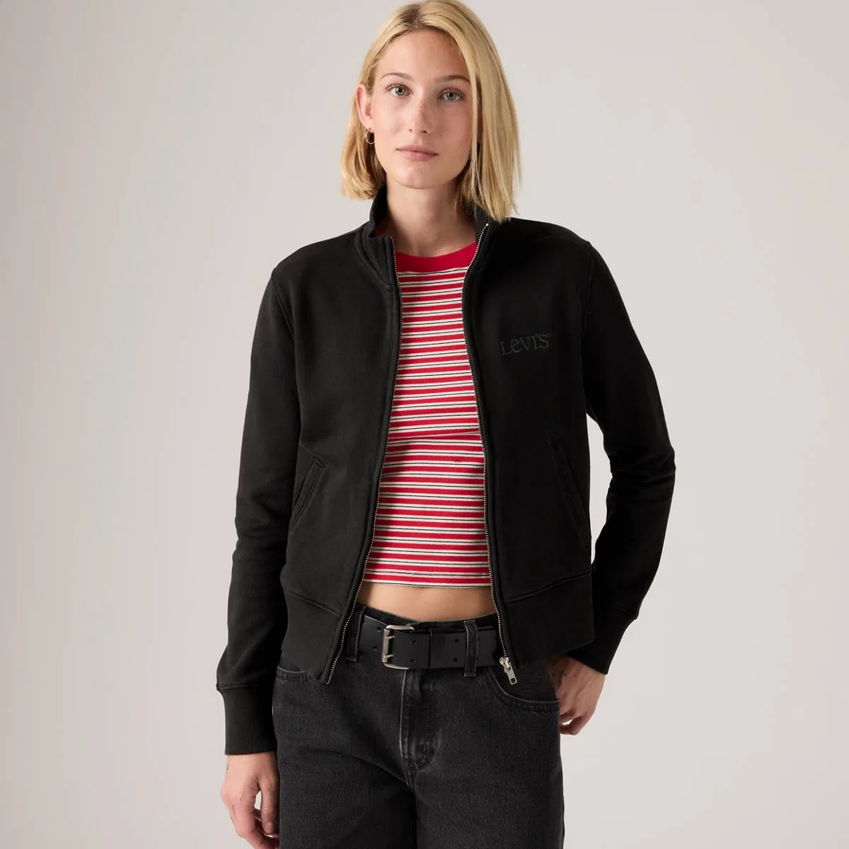 Графический крой, облегающий силуэт, молния по всей длине Levi's, Slim Fit Fleece Club Serif Jet Black - Black