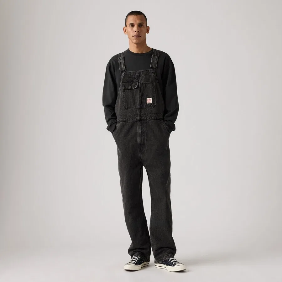 Джинсовый комбинезон LEVI'S свободного кроя, модель «Loose Overalls», черный деним — фото 2