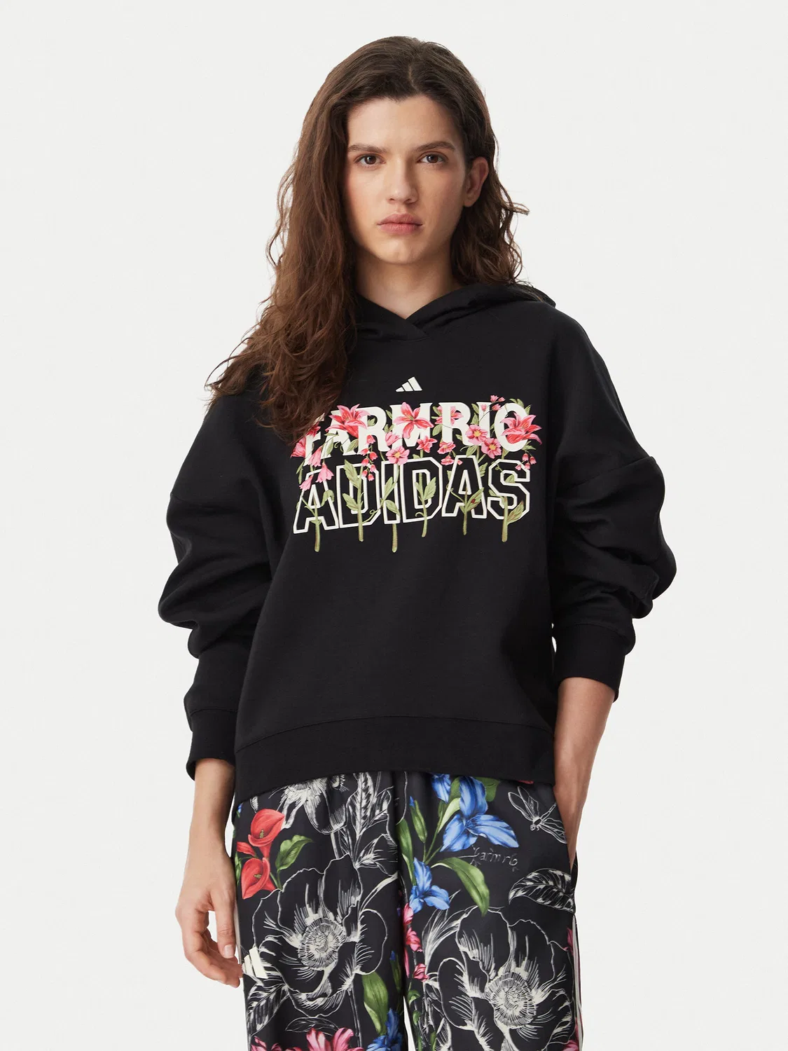 Женская толстовка стандартного кроя Farm Rio Hoodie Adidas, черный