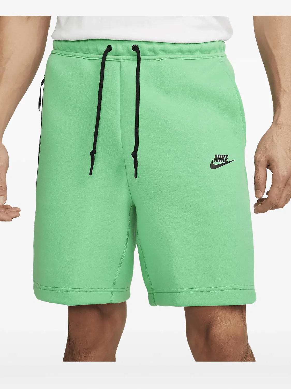 Шорты Tech Fleece зеленые Nike, зеленый — фото 2