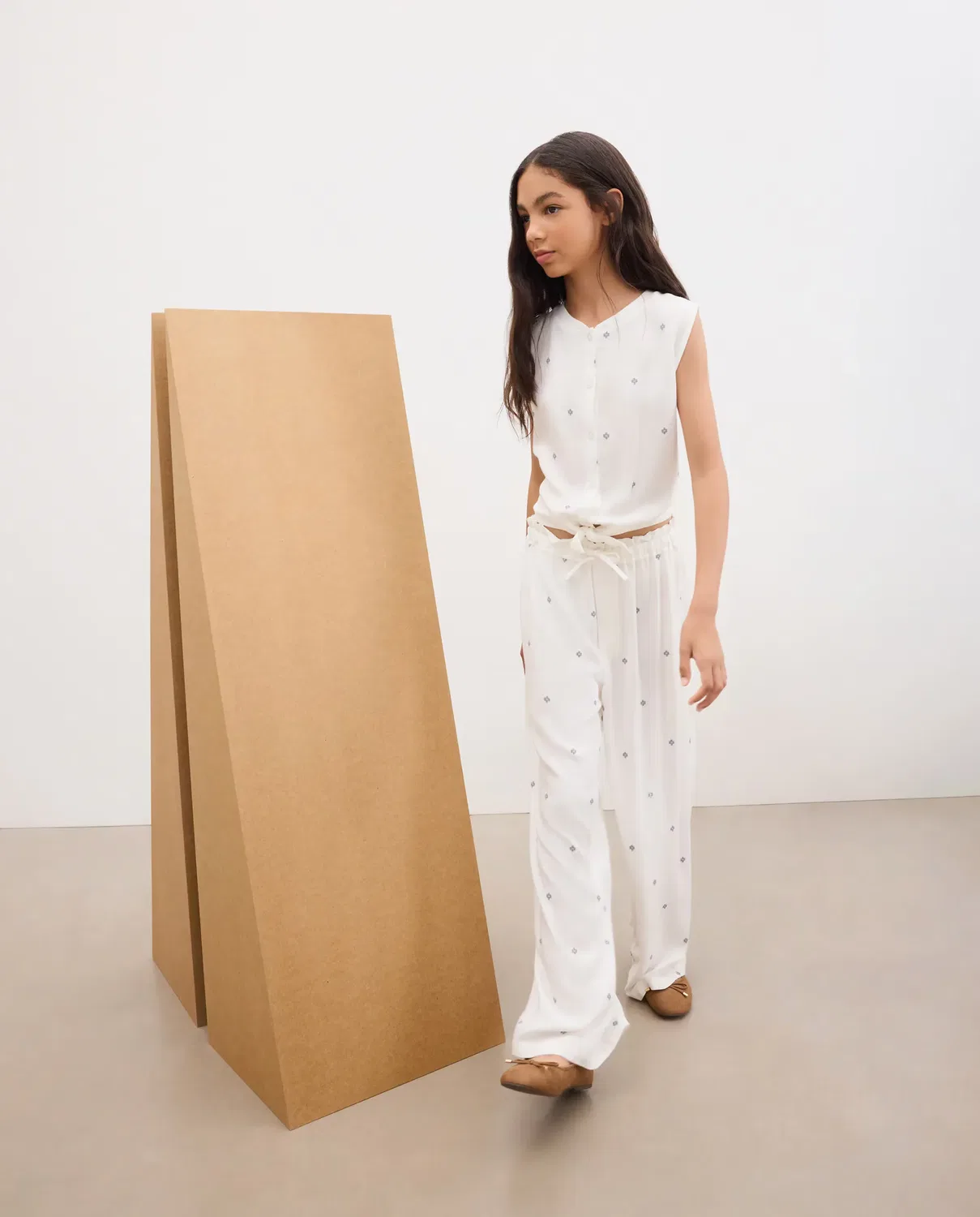 Детские брюки для девочек wide leg с мини-жаккардом Kids El Corte Inglés, Blanco — фото 3