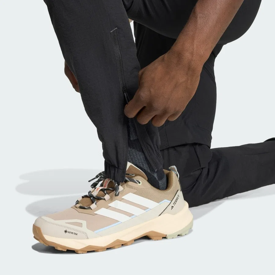 Брюки спортивные с длинным рукавом? Терrex Xperior Utilitas CLIMA365 Zip-off Pants adidas, Черный — фото 4