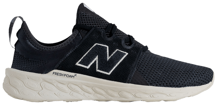 

Кроссовки New Balance Klutch Athletics x Fresh Foam X Cruz v3 'Black White Timberwolf', черный