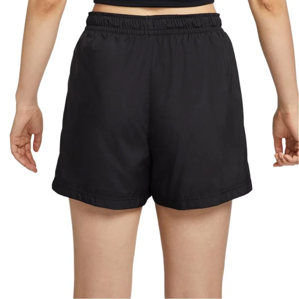 Женские шорты Sportswear Classic Mid-Waist Shorts 'Black' Nike, черный — фото 4