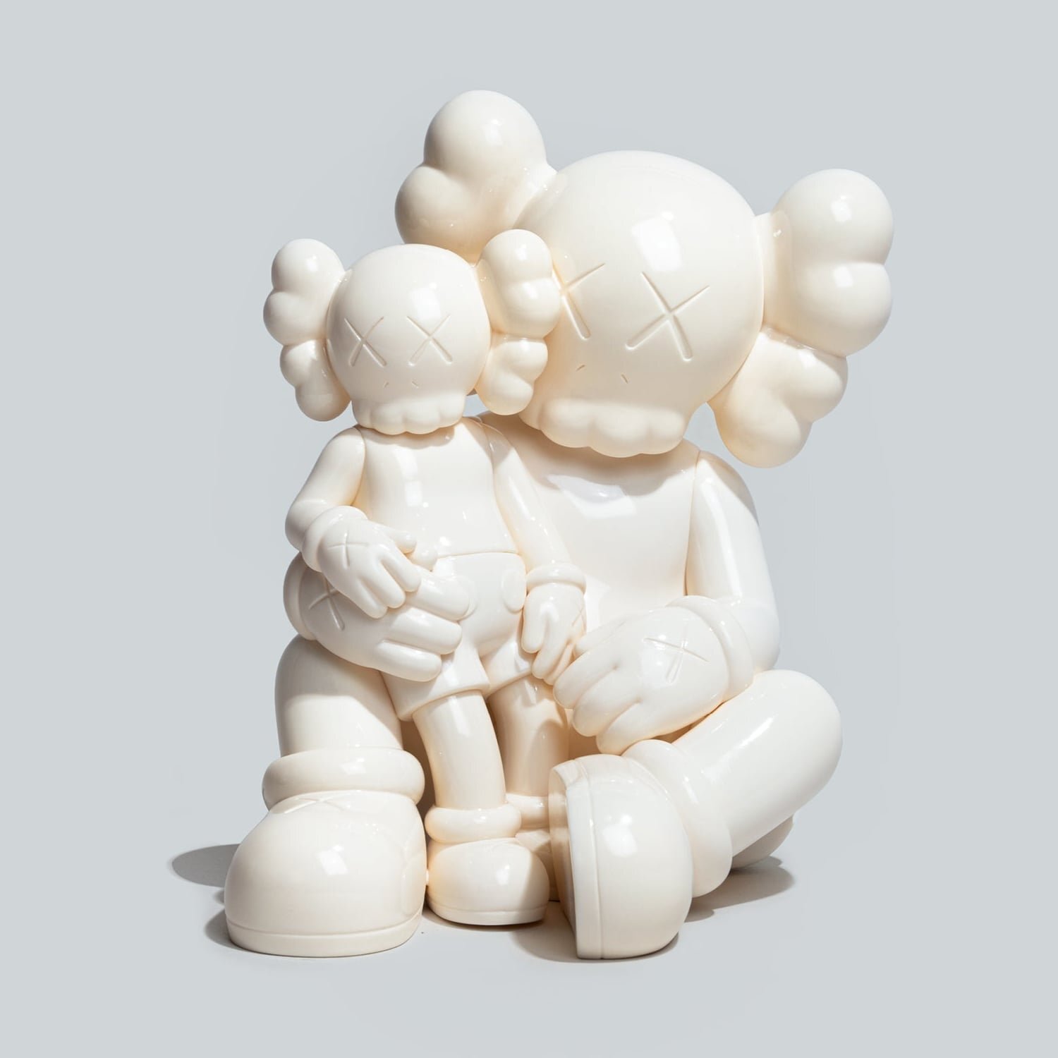

Виниловая фигурка Kaws Holiday Changbai Mountain, белый