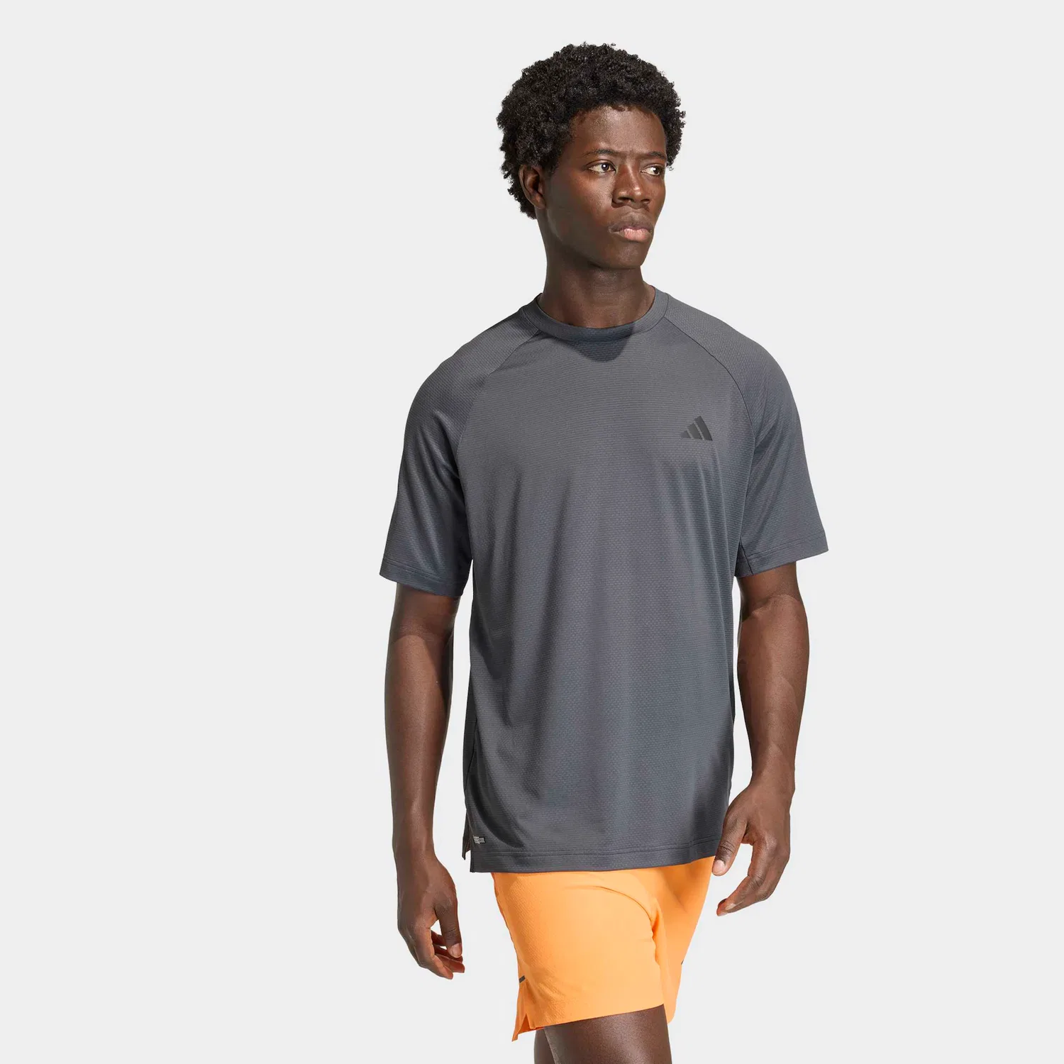 Мужская тренировочная футболка с технологией Climacool Adidas Performance, Carbon/Carbon