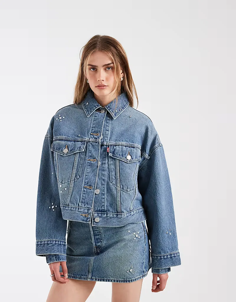 Укороченная джинсовая куртка Levi's с декором, синий — фото 3