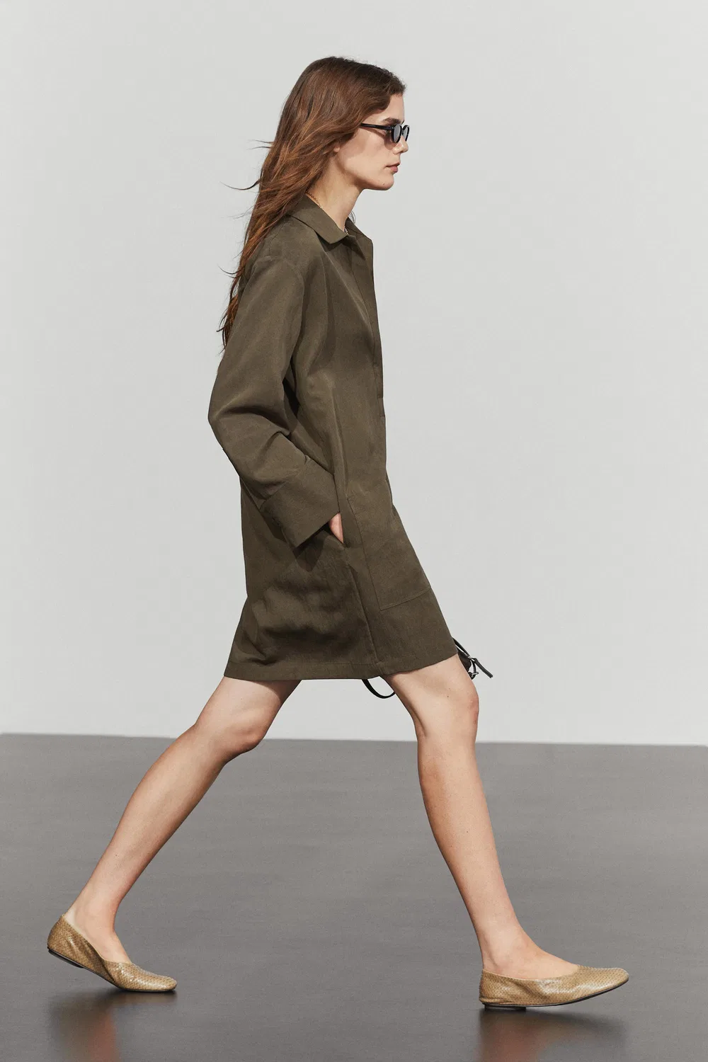 Платье-рубашка Massimo Dutti, короткое, с карманами, хаки — фото 4