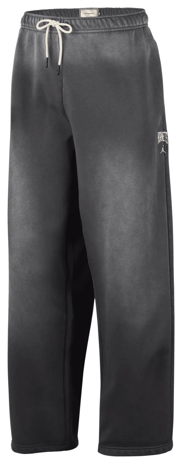 Мужские баскетбольные брюки на флисе с технологией Therma-FIT Hornets Basketball Wash Pants Nike, серый/белый — фото 3