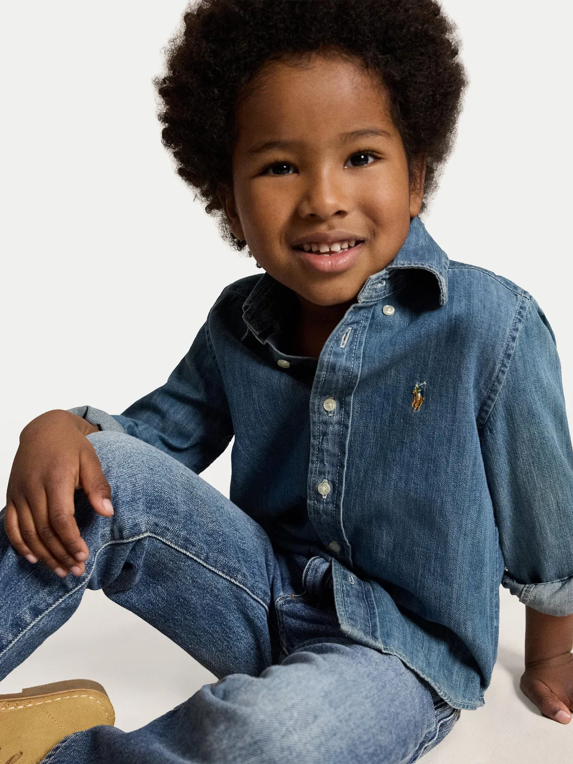 Джинсовая рубашка стандартного кроя для мальчика Polo Ralph Lauren, синий — фото 3
