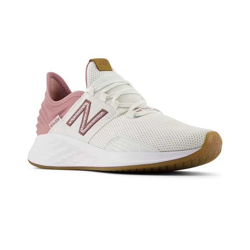 Кроссовки New Balance Wmns Fresh Foam Roav, белый/розовый