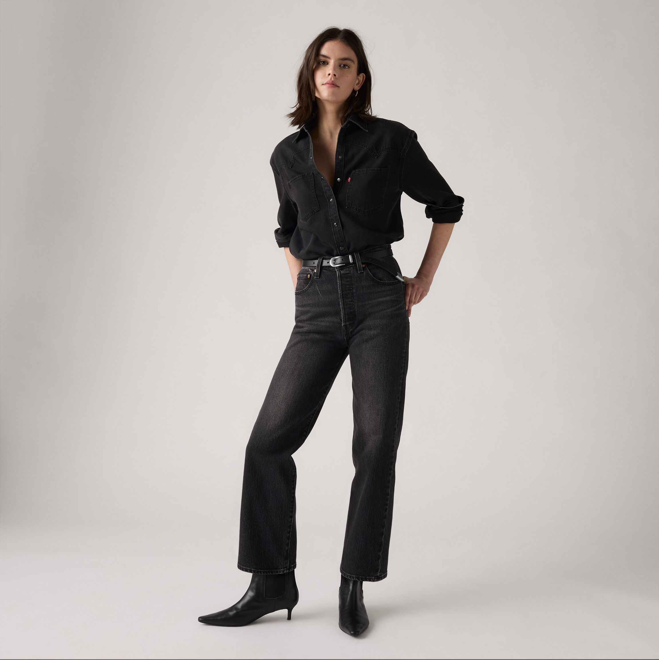 Женские джинсы Levi's Ribcage Straight Ankle, темно-серый — фото 2