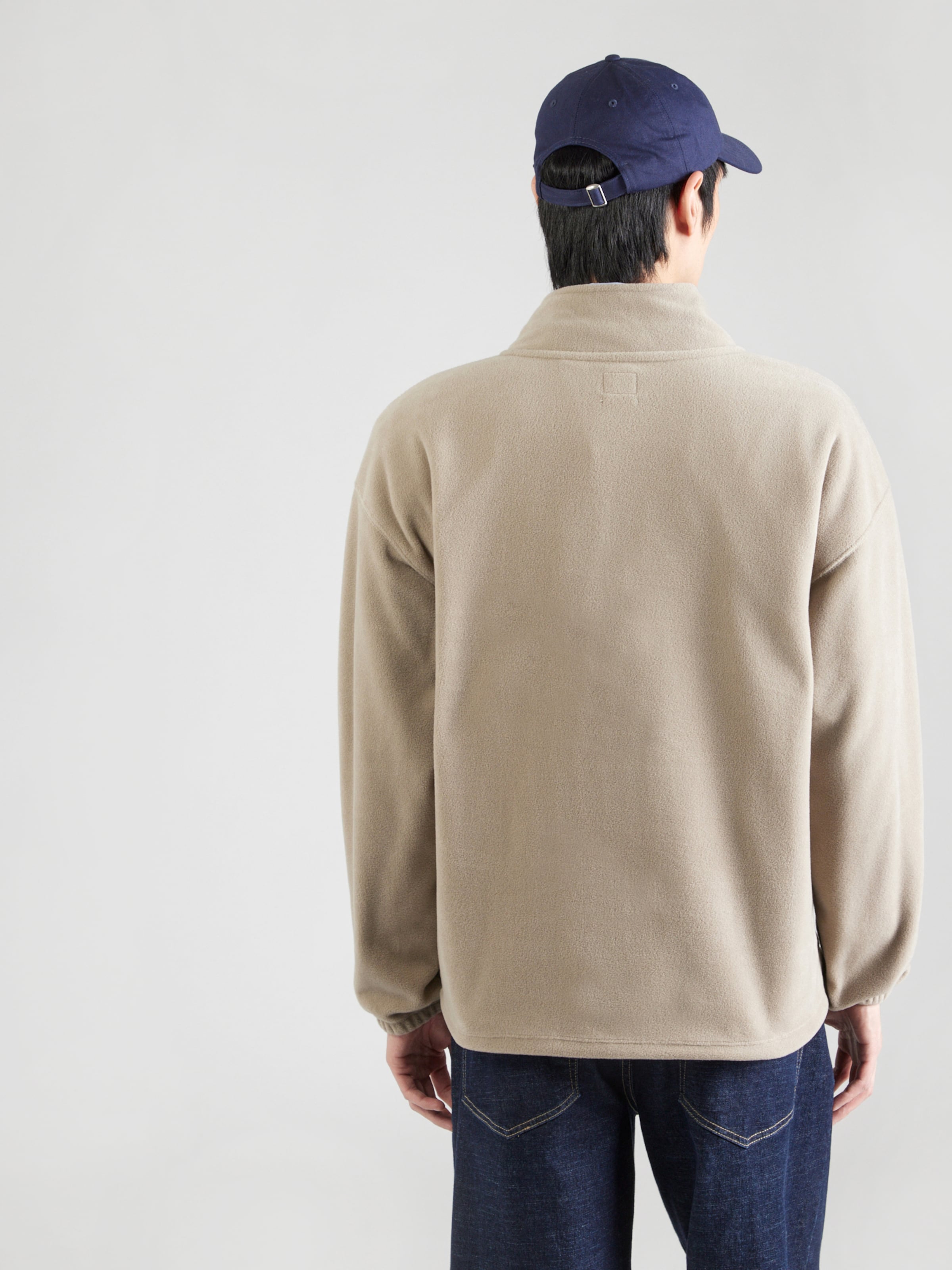 LEVI'S  Свитер 'Relaxed Graphic 1/4 Zip Sweatshirt' в светло-коричневом цвете — фото 4