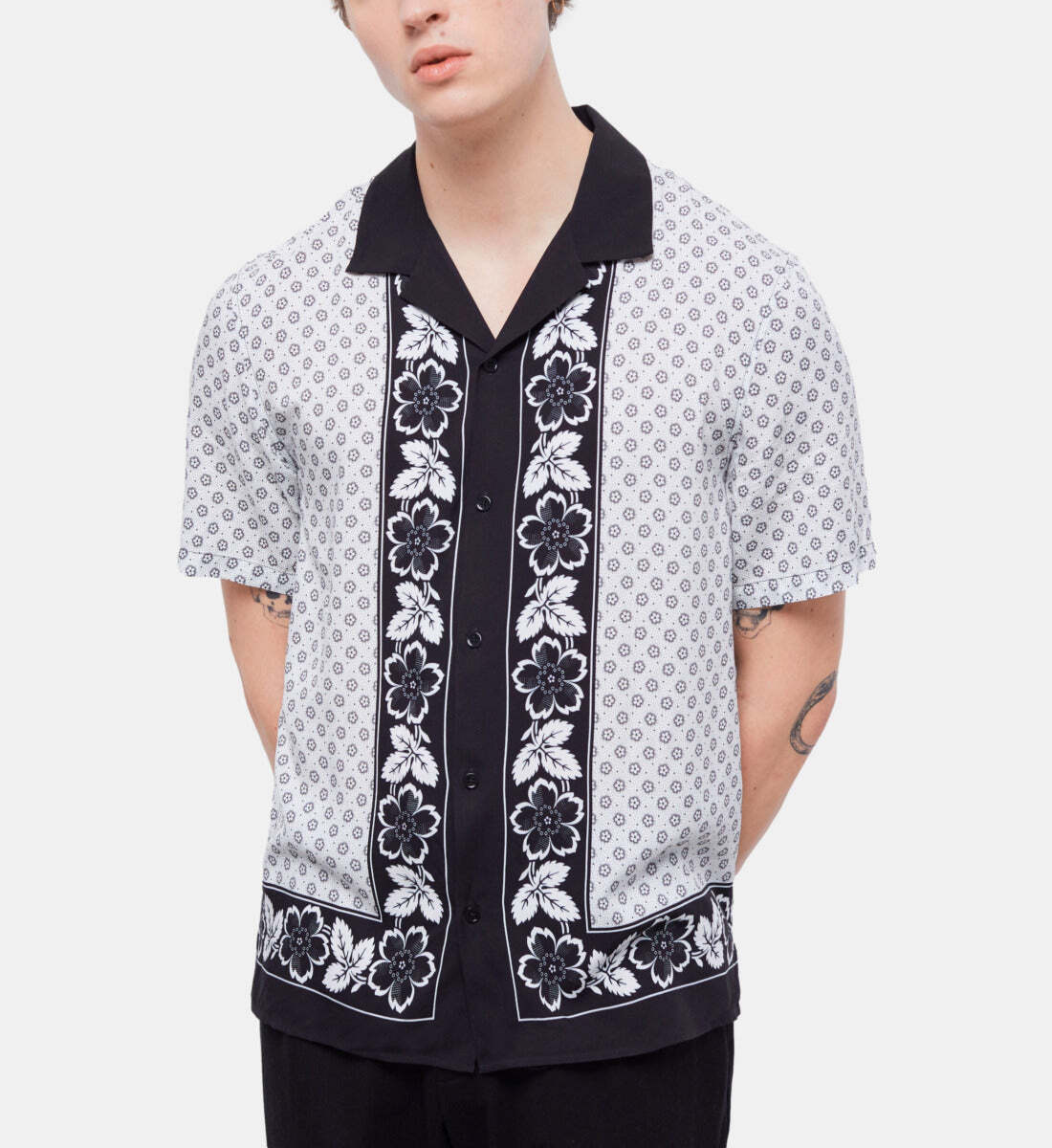 

Рубашка с принтом THE KOOPLES, экрю