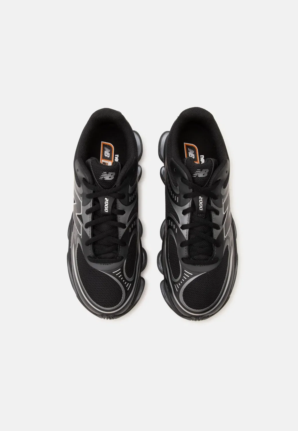 2000 унисекс - кроссовки New Balance, Black Silver Metallic — фото 4