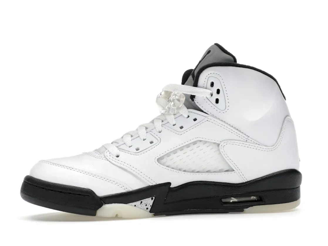 Детские кроссовки с высоким голенищем Jordan 5 Retro Reverse Metallic Jordan, White/Black/Sail/Metallic Silver — фото 3