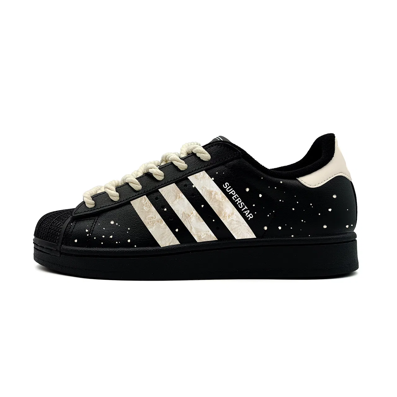 Детские скейтборд-кроссовки с низким верхом Superstar 2 Adidas Originals, Black White Yellow