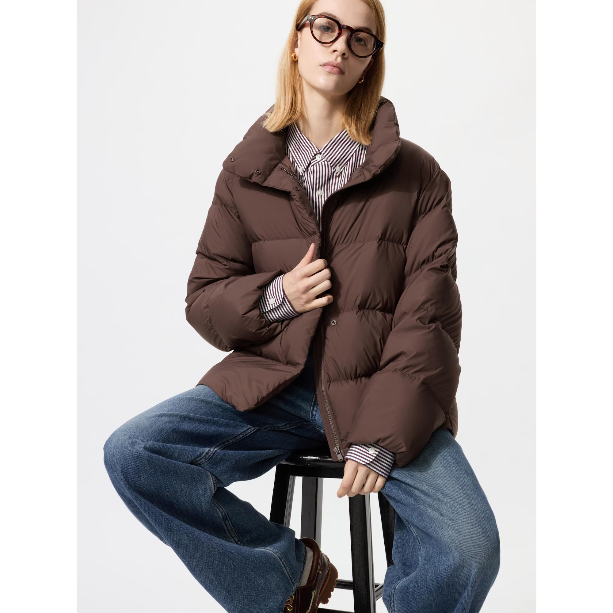

Пуховик женский Uniqlo, 37 коричневый