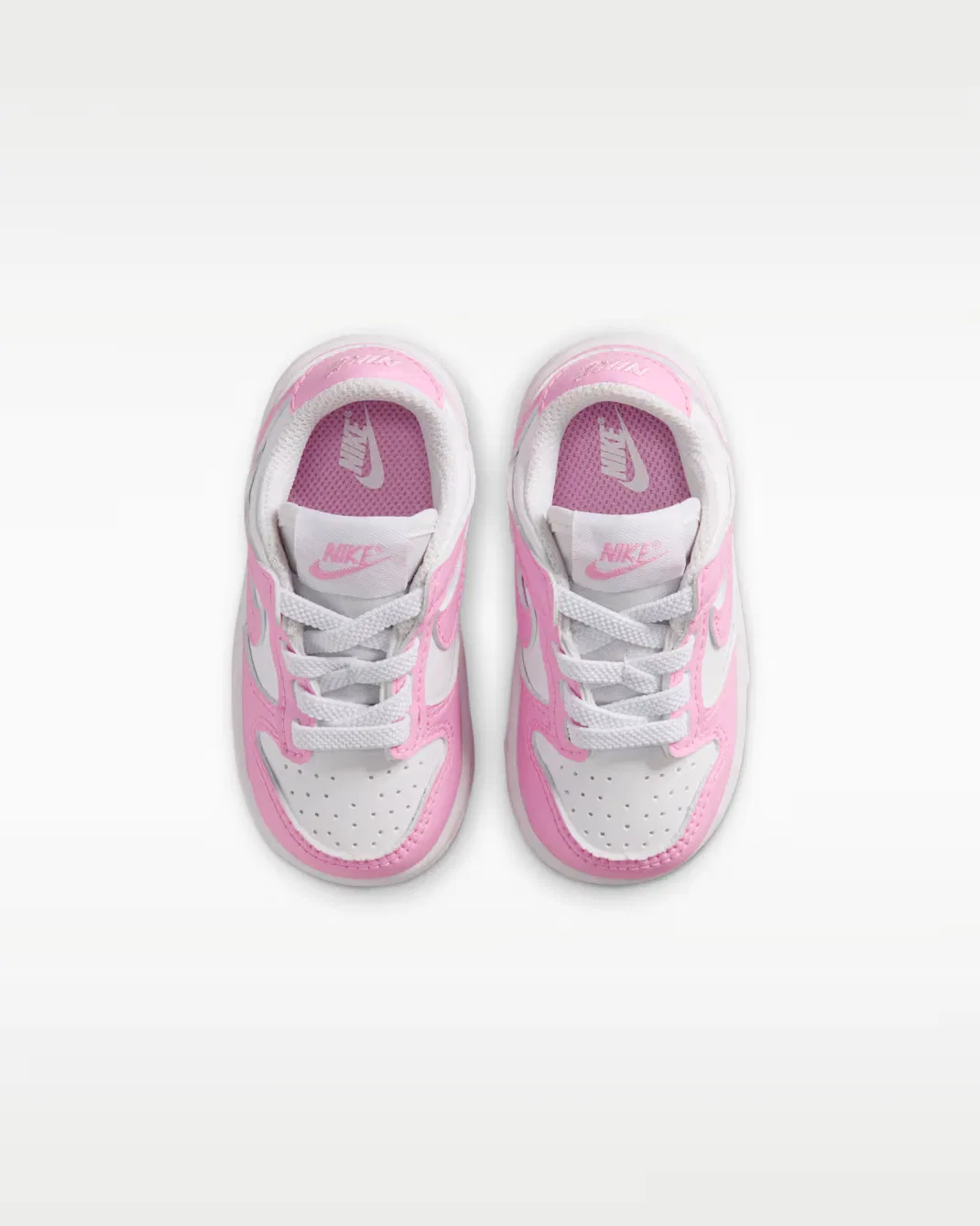 Детская/подростковая обувь Nike Dunk Low, White/White/White/Pink Rise — фото 4