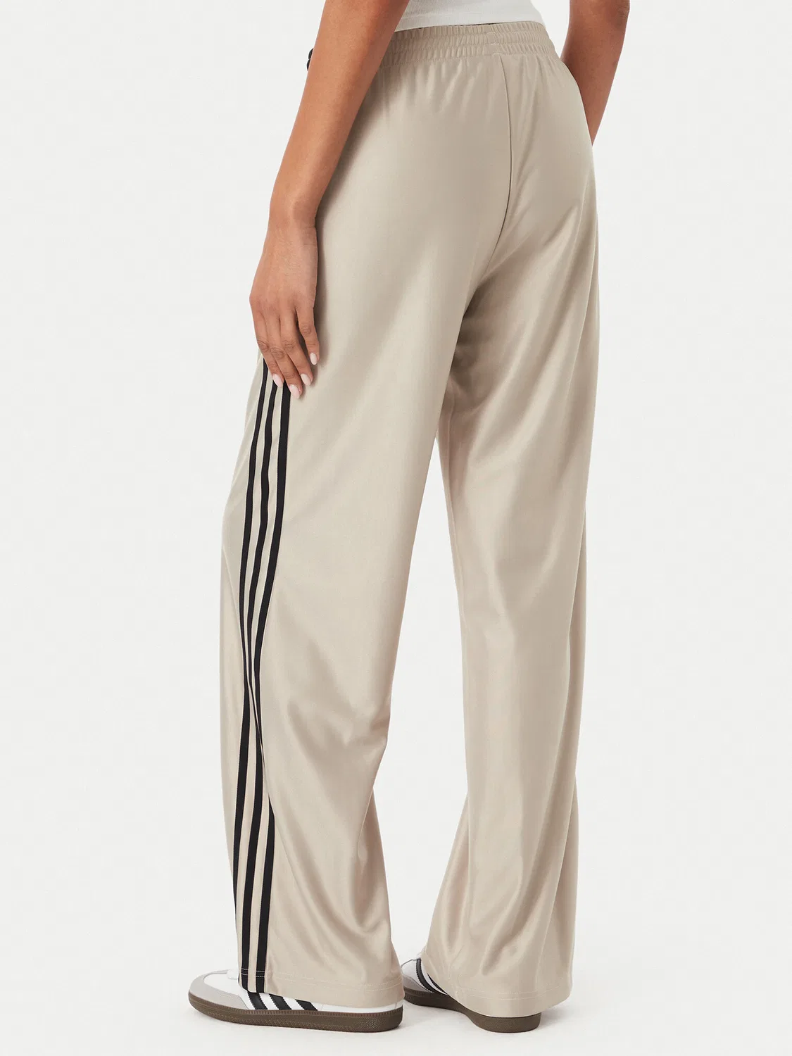 Женские спортивные штаны с широкими штанинами Metallic Firebird Adidas, бежевый — фото 3