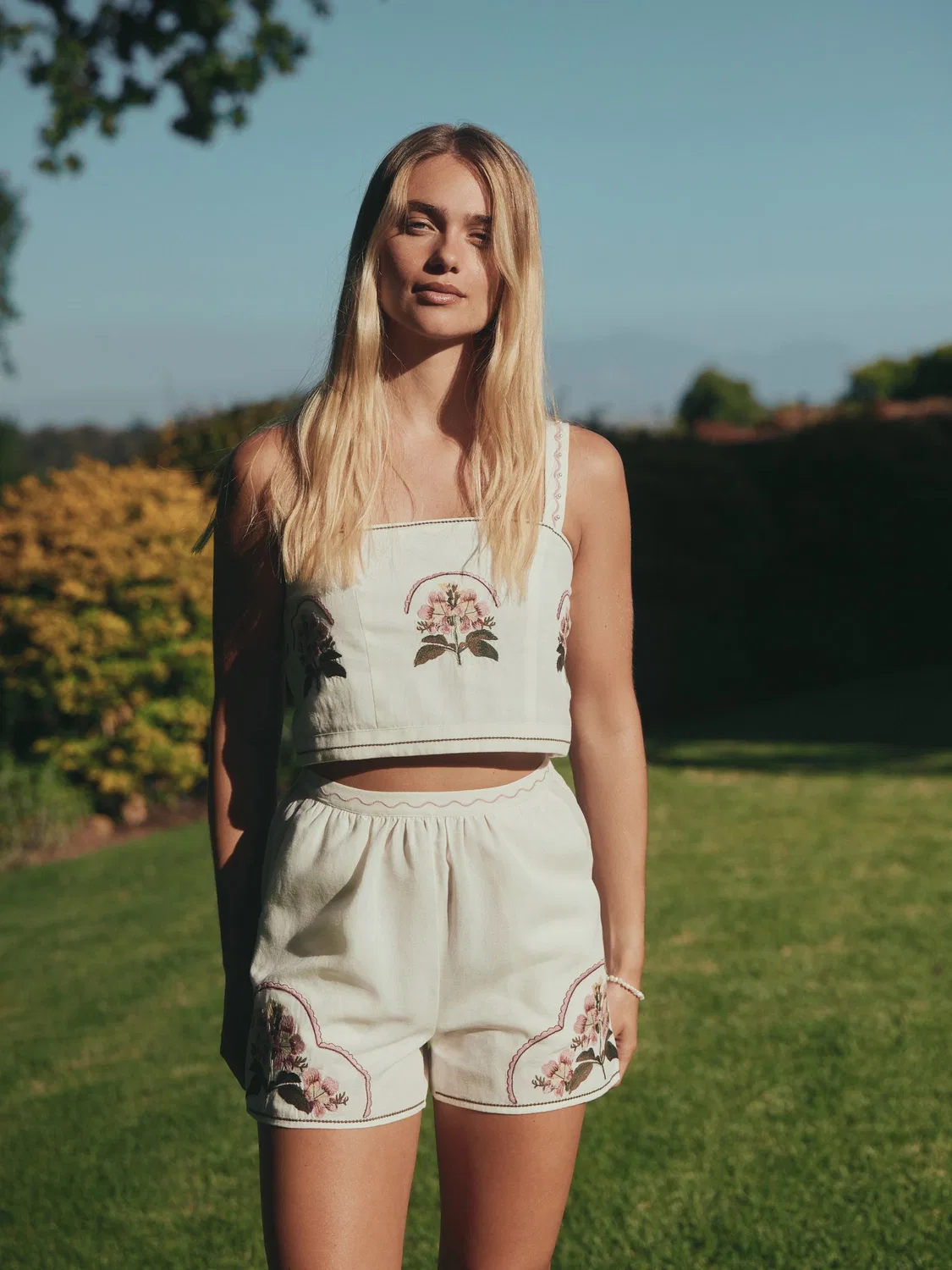 Шорты с вышивкой Summer Shorts With Linen Next, Ecru — фото 2