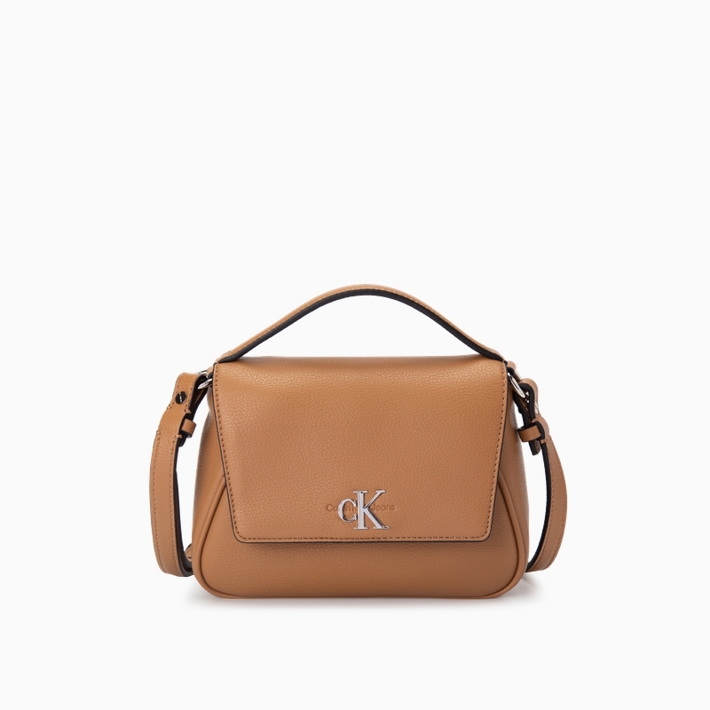 

Сумка женская Calvin Klein Maillard через плечо, черный