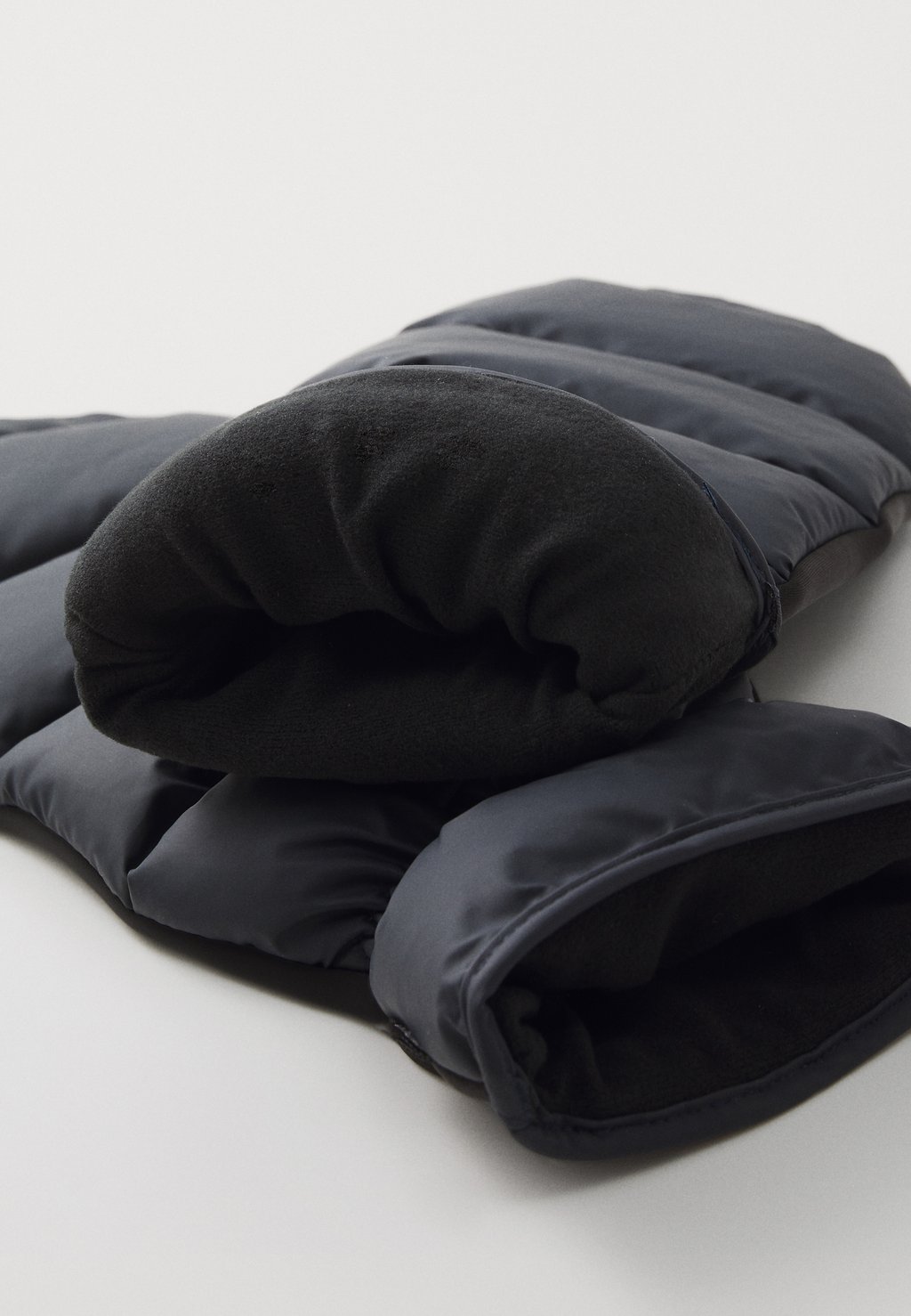 

Рукавицы LOHJA PUFFER MITTENS UNISEX Rains, синий