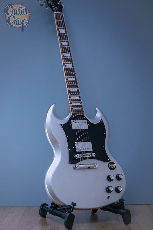 

Электрогитара Gibson SG Standard Silver Mist