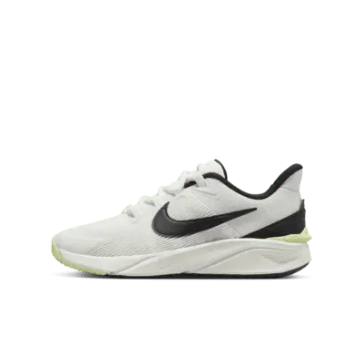 

Кроссовки Nike Star Runner 4, цвет Summit White/Barely Volt/White/Black