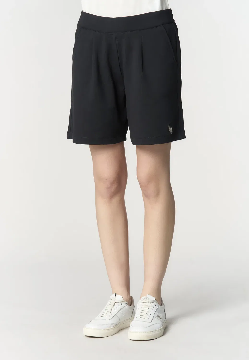 Pantalone corto sportivo da donna con vita elasticizzata e pinces frontali - спортивные штаны U.S. Polo Assn., Nero
