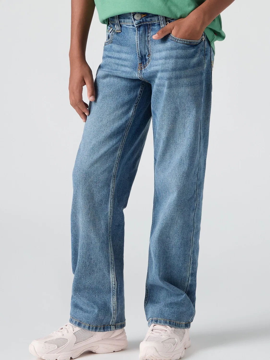 Джинсы Relaxed Straight Levi's 555 Levi's, Blue Light — фото 2