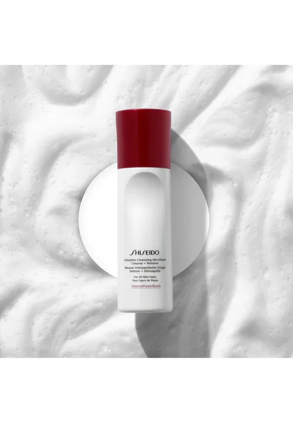 Пенка для умывания с рисовым маслом Complete cleansing microfoam Shiseido, 180 мл — фото 3